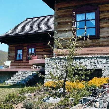 Dworek Mysliwski Vila Laskowka (Lower Silesia)