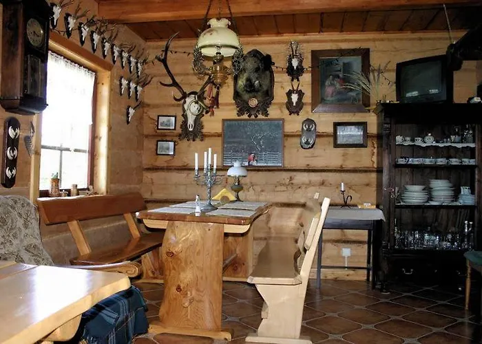 Villa Dworek Mysliwski